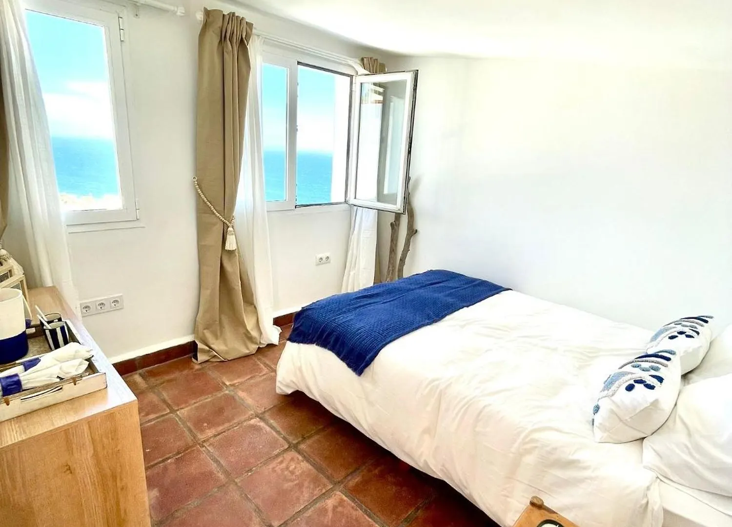 منزل الضيف الجيسايرس  في Bunker House إسبانيا